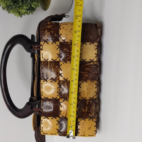 Coconut Shell Purse Wooden Handles - Picture 12 of 15